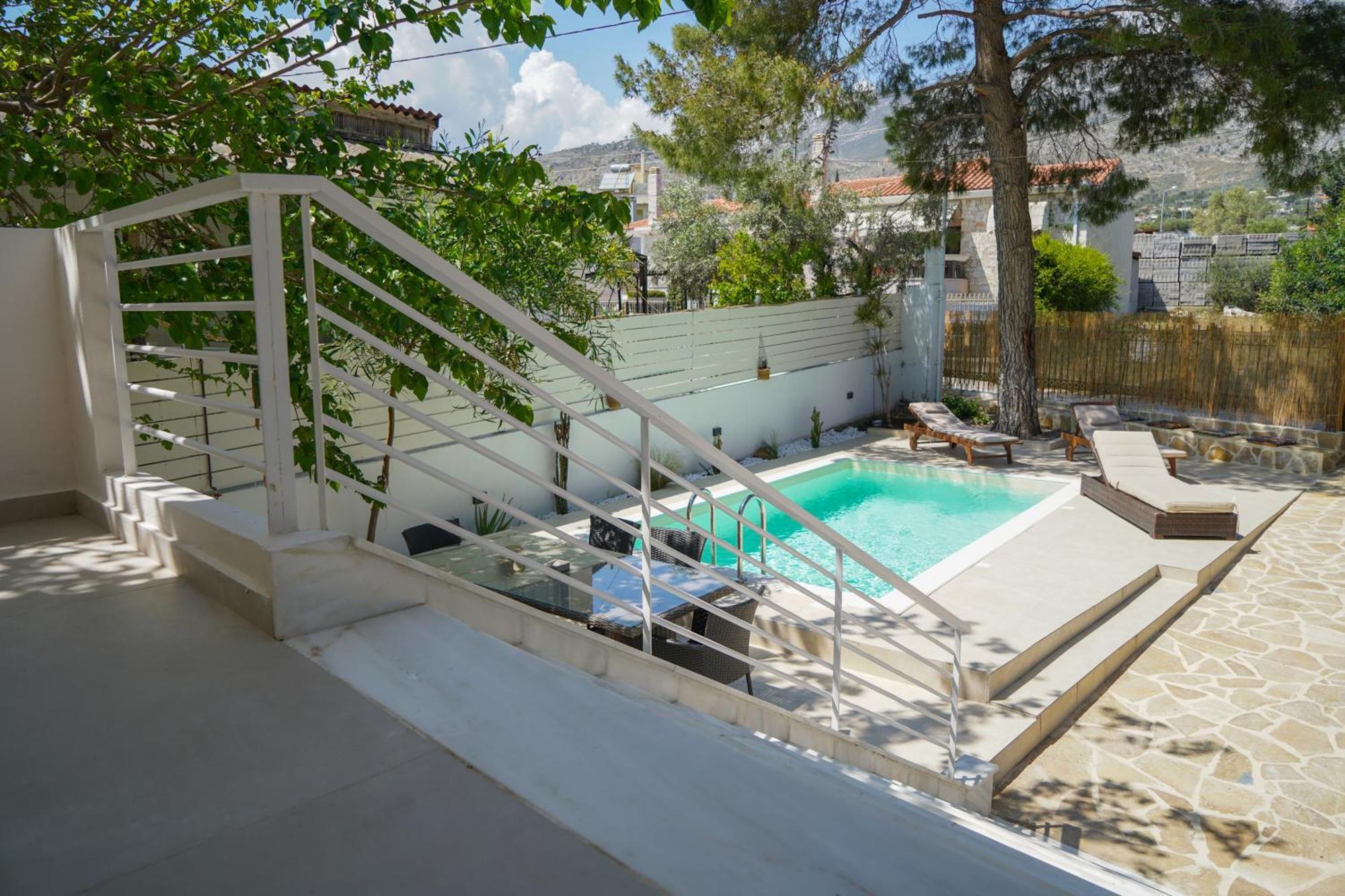 Villa Helio Kineta Luaran gambar